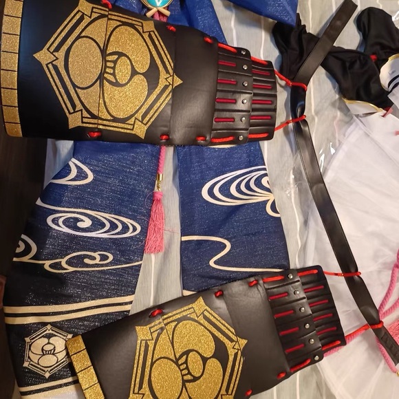 Genshin Impact Kamisato Ayaka Cosplay Costume - Picture 4 of 5